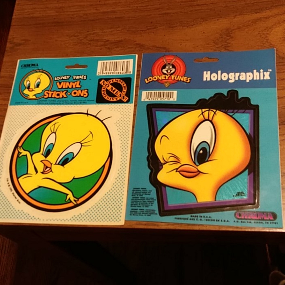 2 Tweetybird stick ons